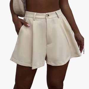 Brand New Elastic High Waist Pleated Wide Leg Shorts with Pocket